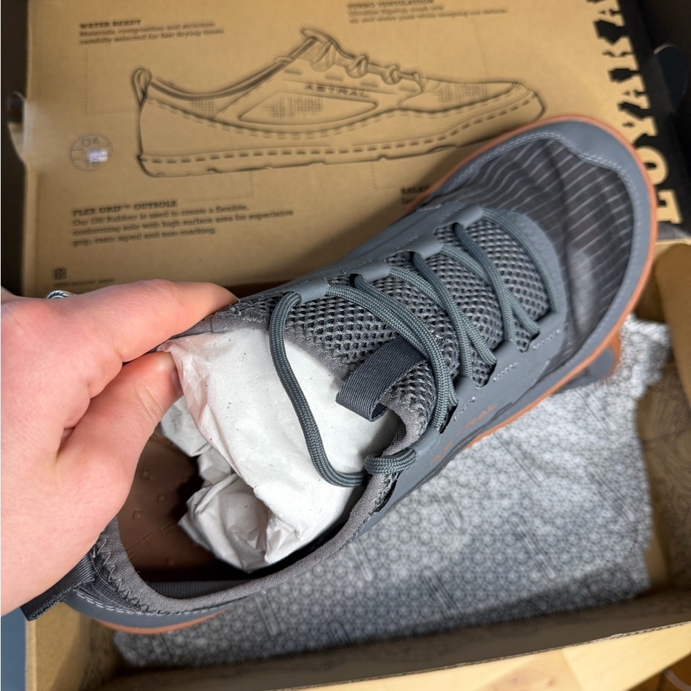 Astral Loyak Mens Size 11 Water Shoes Sneakers Storm Gray Brand New In Box - Picture 7 of 12